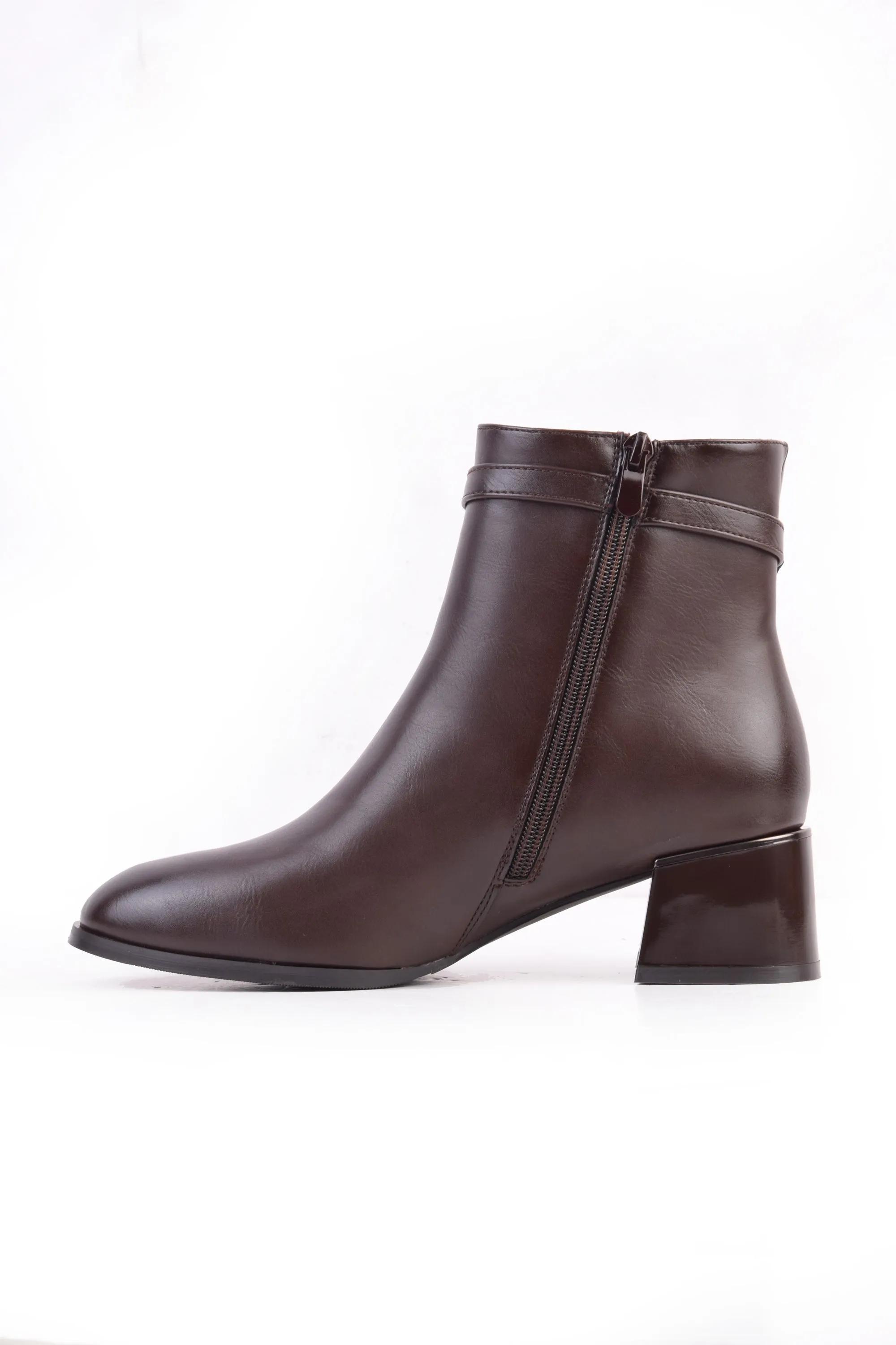 01-5032 Ankle Boot