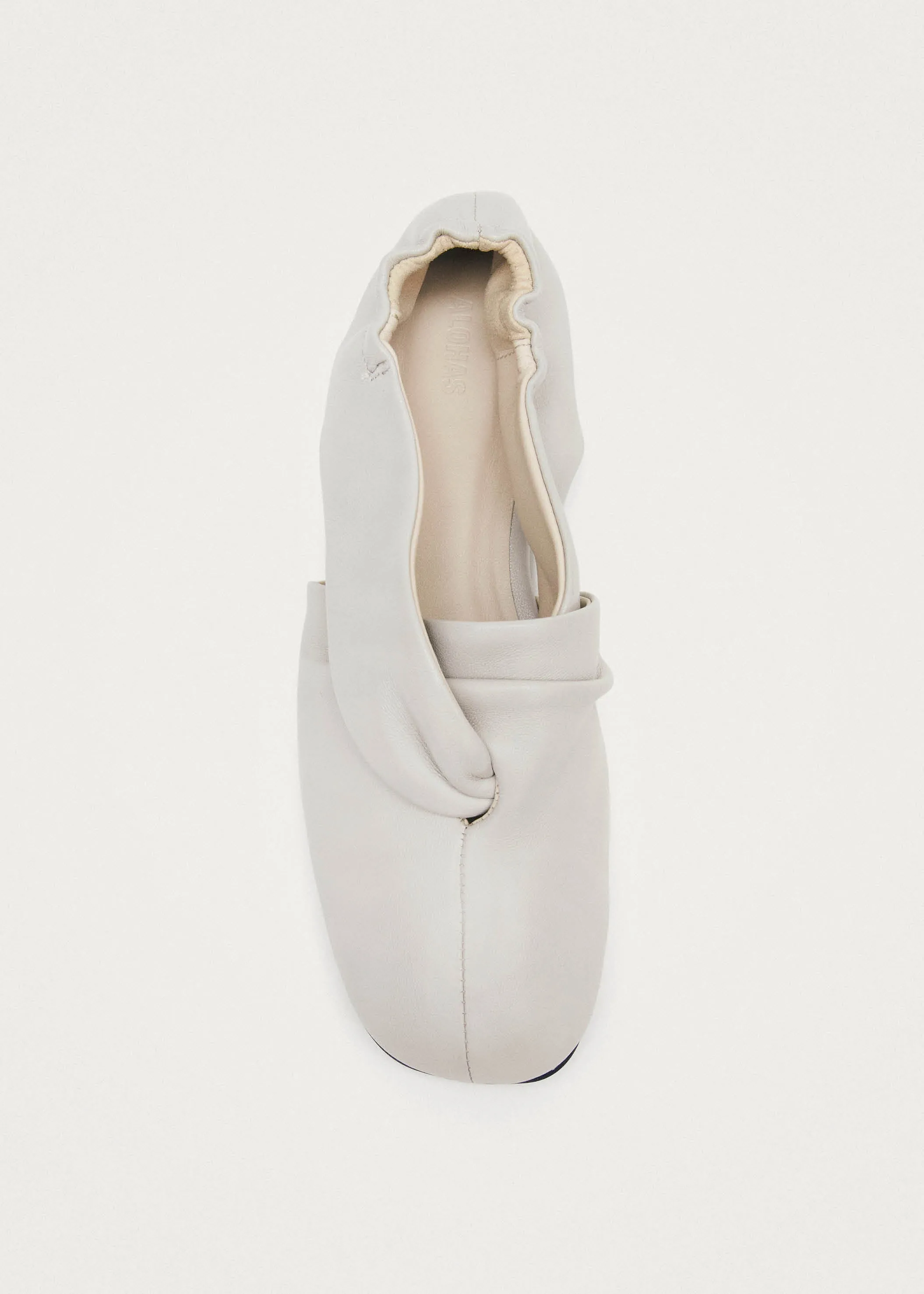 Alaula Light Grey Leather Ballet Flats