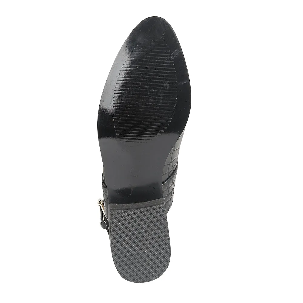 Black Crock Flat Shoes