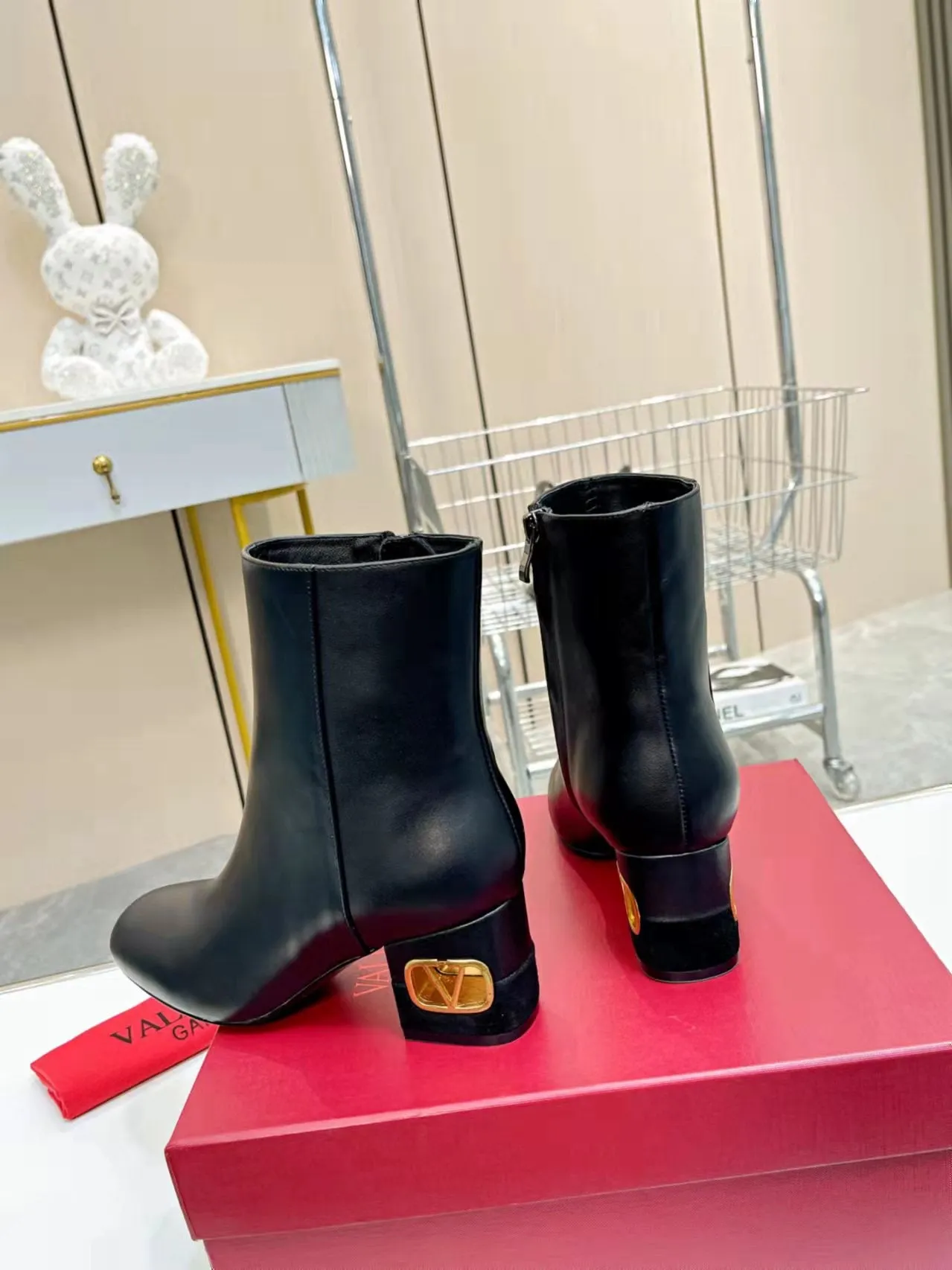 SE1470 Vlogo the Bold Edition Ankle Boot in Calfskin 70MM / Size5-10