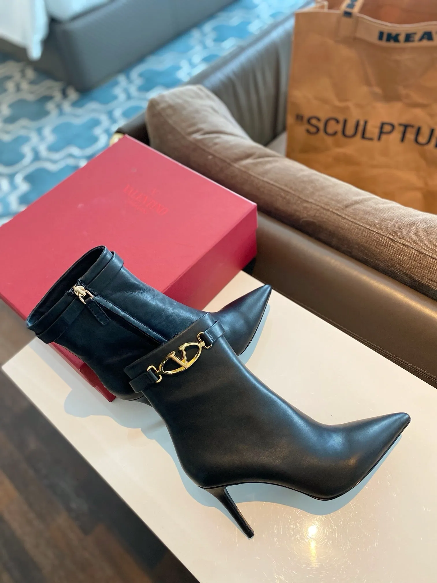 SE1498 VLOGO THE BOLD EDITION CALFSKIN ANKLE BOOT 70MM / Size5-11