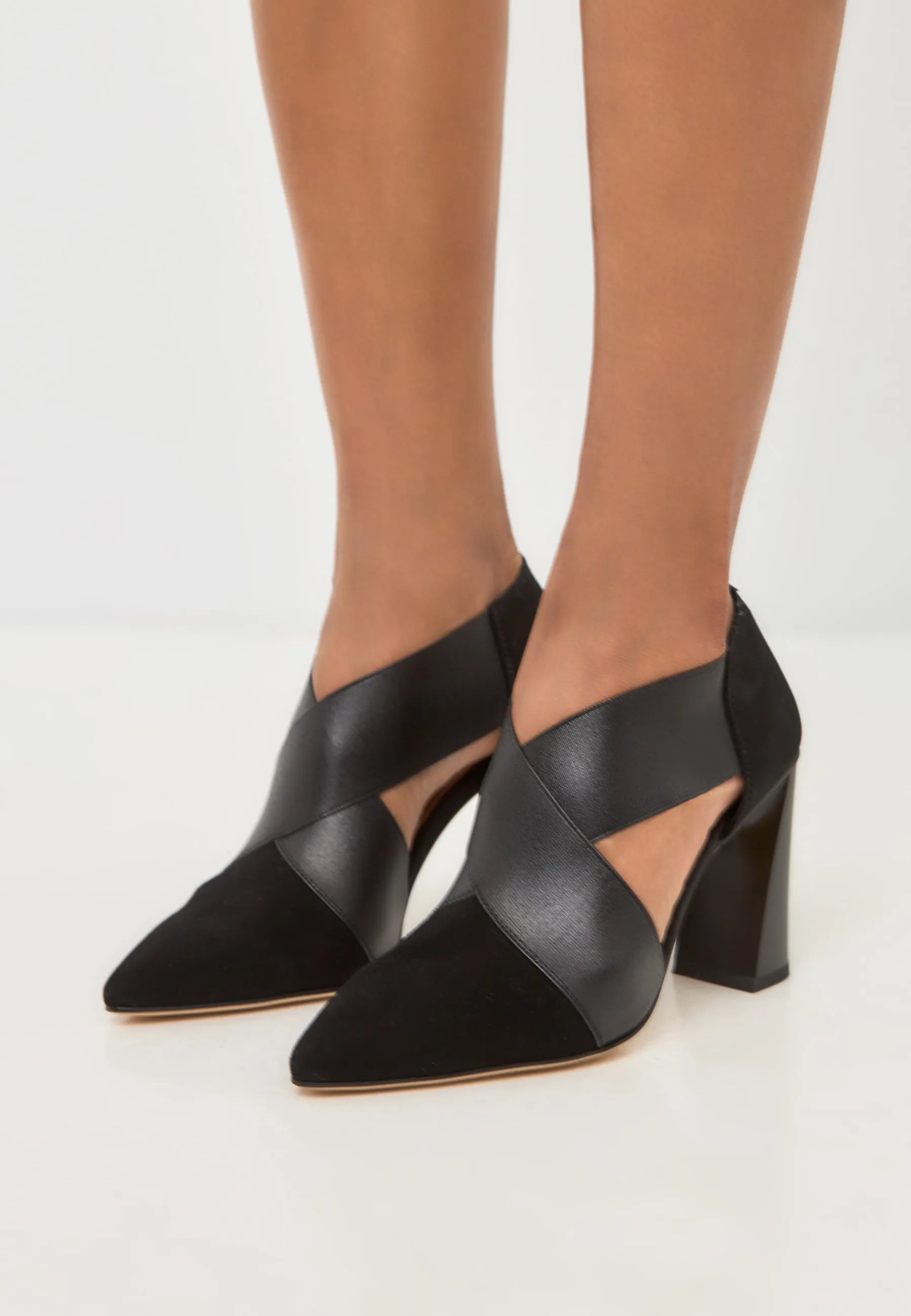 Strappy Block Heels Stassy - Black